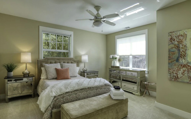 552 Paseo Street 4 Bedroom Home by Redawning