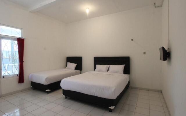 OYO 3193 Pondok Cinta