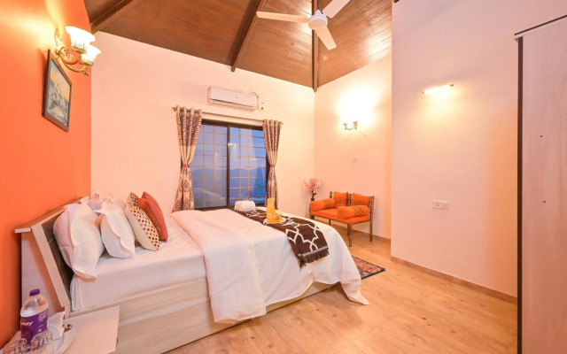 Backwater view Breeze Valley View Villa