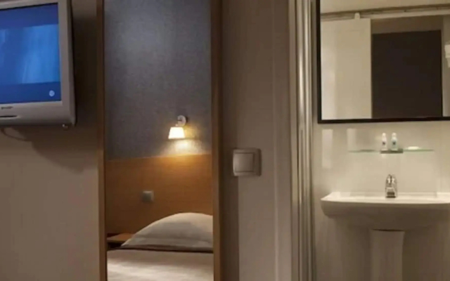 Best Western Hotel Acadie Paris Nord Villepinte