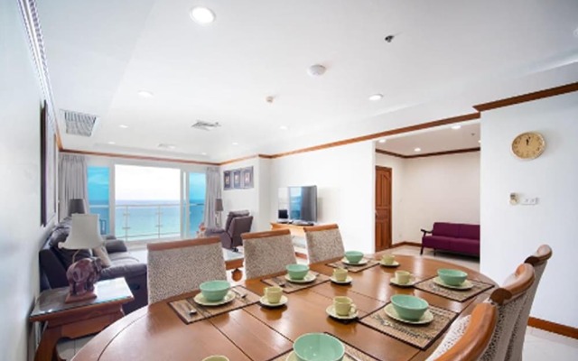 Patong Tower Apartment by Patong TC