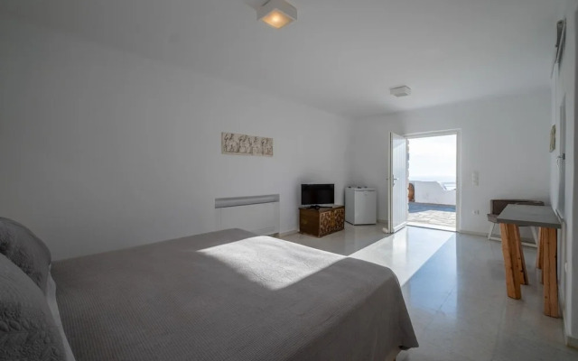 Luxury Villa Aethra -island Living Paros-