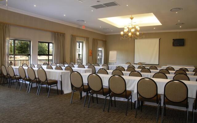 Protea Hotel by Marriott Bloemfontein Willow Lake