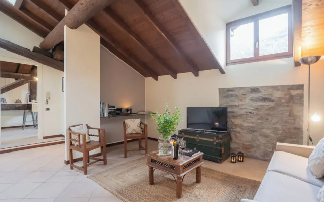 Plinio 10 by Rent all Como