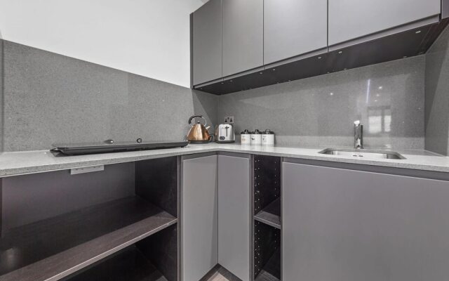 Serviced Studio Flat Near Camden Euston Station