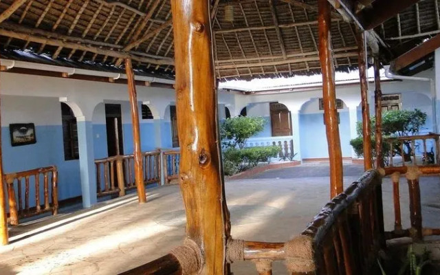 Pwani Silver Sand Beach Hotel