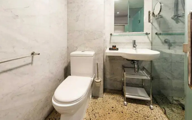 The Nest - Elegant Private Room Near The City + Roof Terrace