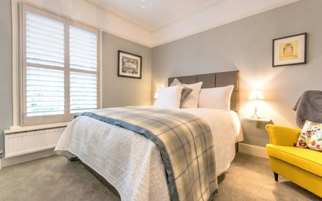 April House Weybridge - Boutique Guesthouse