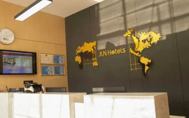Junyi Select Hotel (Dongyuan Wanda Jianji Agile Branch)