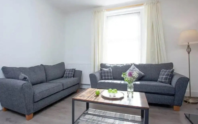 Suzie's Pad Torquay Devon