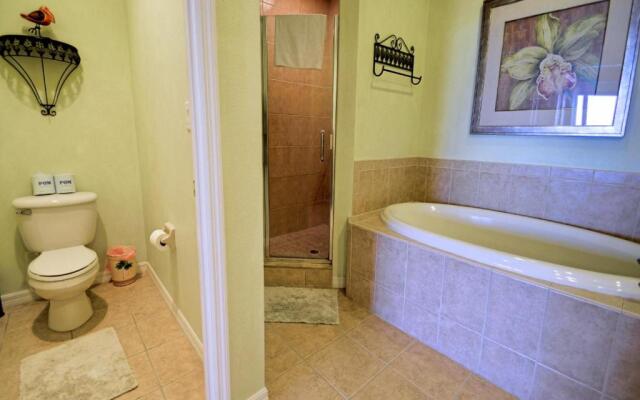 Harborview Grande Three Bedroom 267