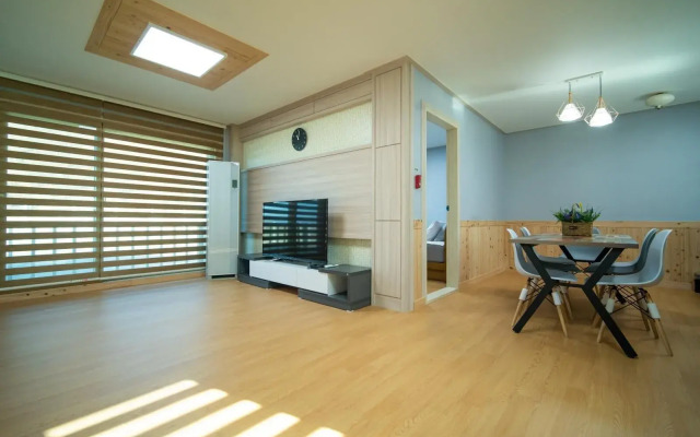 Yeosu Casagoni Pension