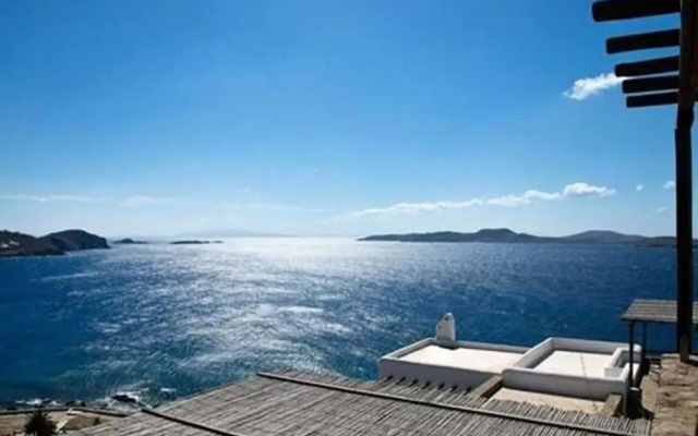 The One Mykonos