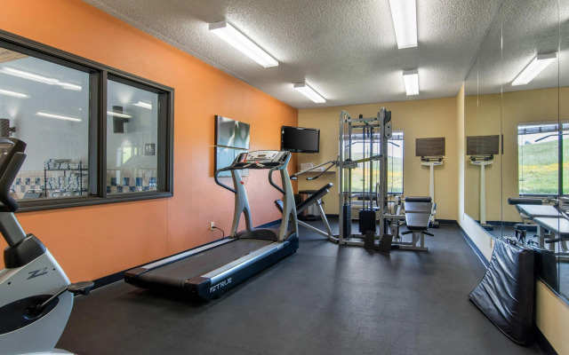 Comfort Inn & Suites Milford / Cooperstown