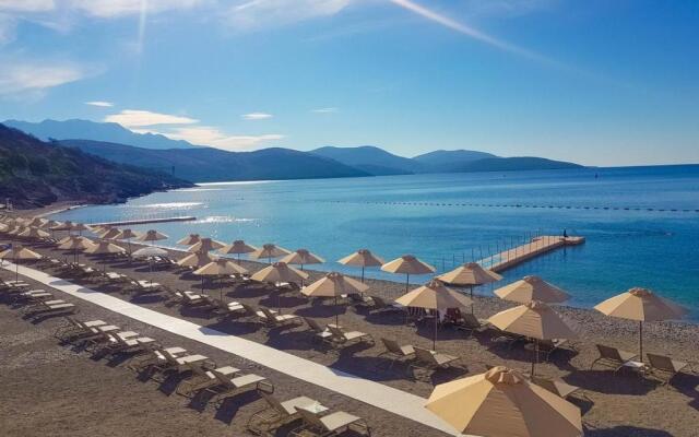 Lustica Bay Centrale lovely 2 bedroom apartment