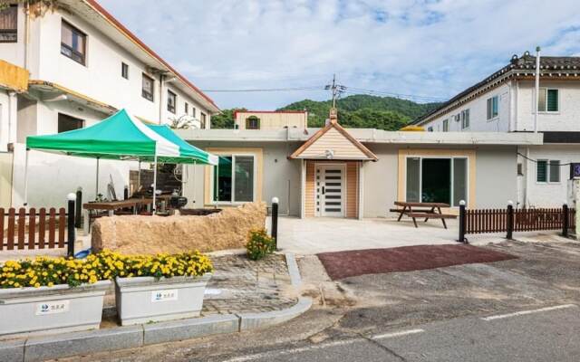 Boeun Songnisan OK Pension
