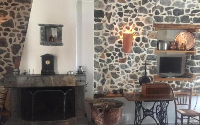 Stephania's Stone House