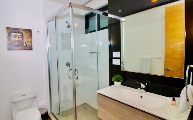 Gorgeous Apartments in the City by Select