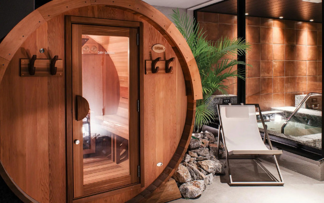 REF Okinawa Arena by VESSEL HOTELS