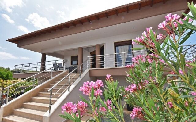 Villa George - Nea Potidea Halkidiki