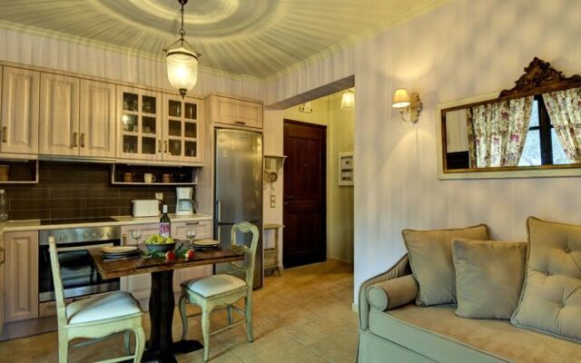 Adastra Ithaca Luxury Suites