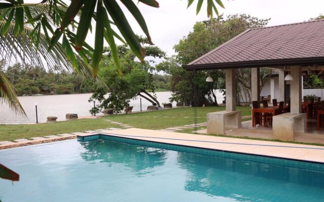 VAAYA Beach Hotel