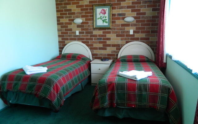 The Roseville Apartments