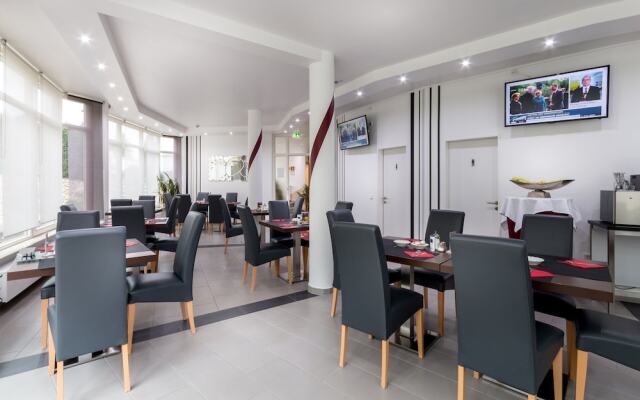 Turmhotel Rhein Main