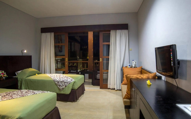 Fourteen Roses Beach Hotel
