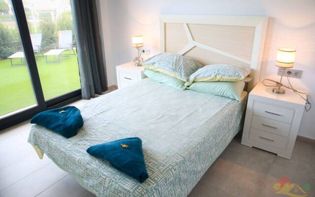 Casa Blanco - Luxury Detached Villa