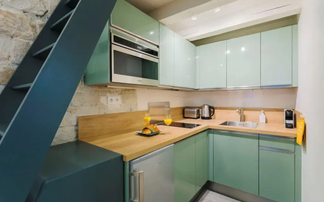 Charming Studio Near Madeleine