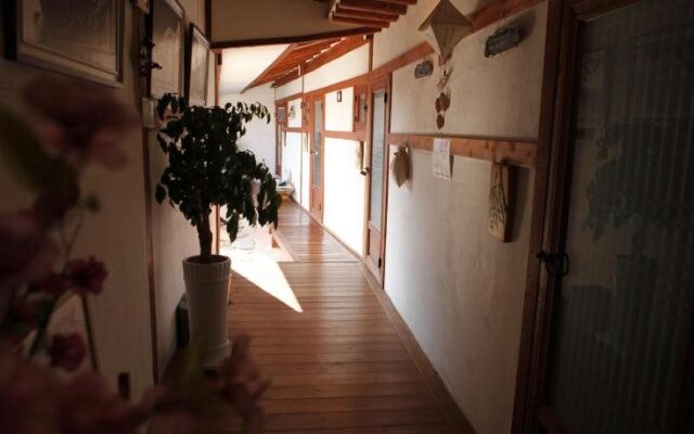 Gyeongju Guesthouse Huewon