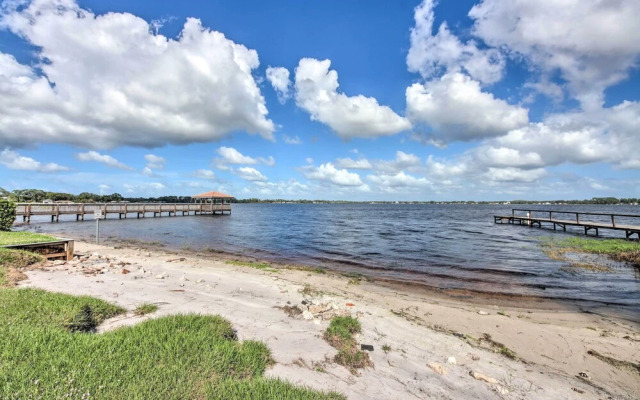 Pool & Fenced Yard: Sebring Retreat