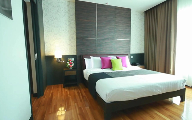 Lumen Bangkok Srinakarin