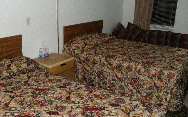 Shore Winds Motel