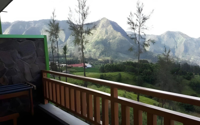 Lava View Lodge