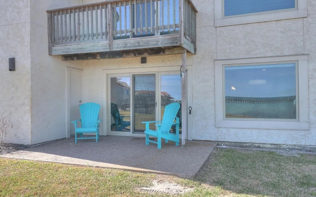 Chamingo 2 Bedroom Condo by Redawning
