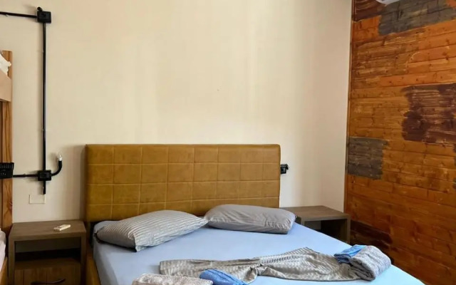Guest House Ada