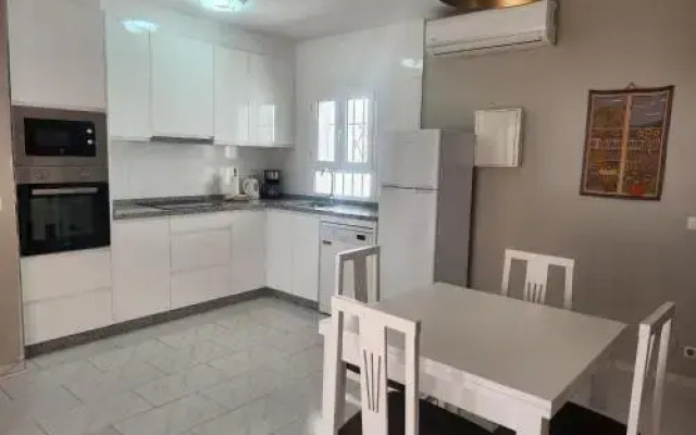 Alhama 31, Los Almendros, Burriana Beach