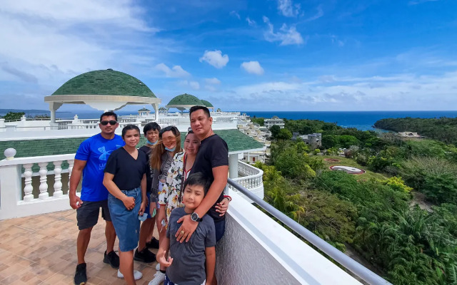 Lingganay Boracay Hotel Resort