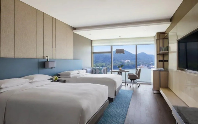 Xuzhou Marriott Hotel Lakeview