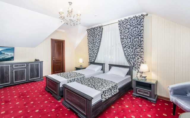 Park Lane Hotel
