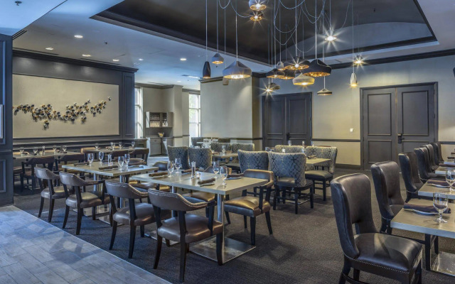 Hilton Alexandria Old Town