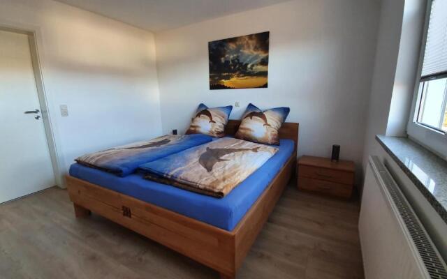 Schnetter Hummel, Apartment 1