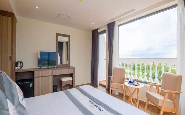 UM-PQ hotel Phú Quốc