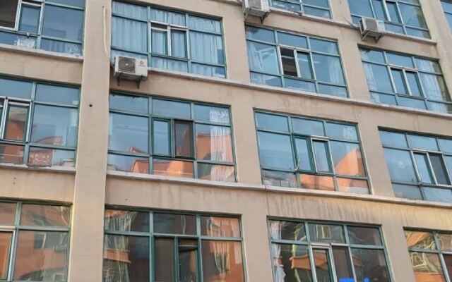 Qinxin Homestay (Jiansanjiang Branch)