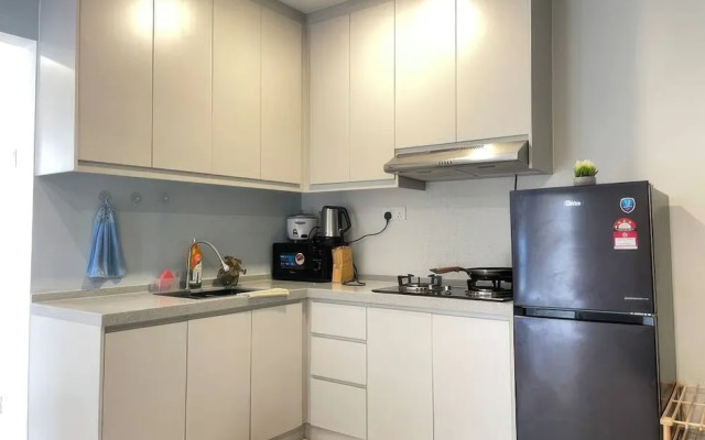 The Embassy Row 206 Apartments