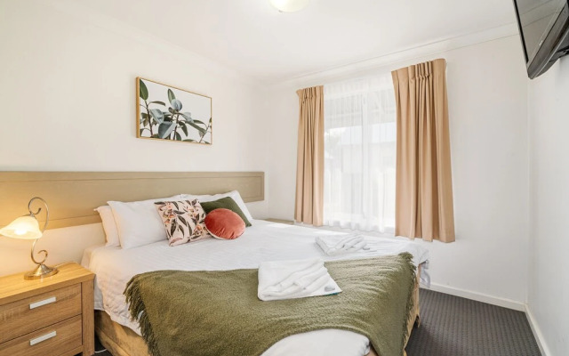 Beachside Breakaway U54 Cape View Resort