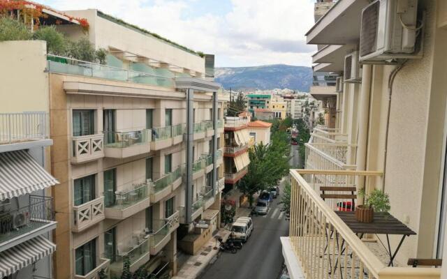 Stylish Apartment in Acropolis