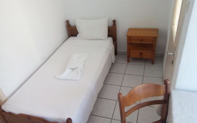 Dionisis Apartments